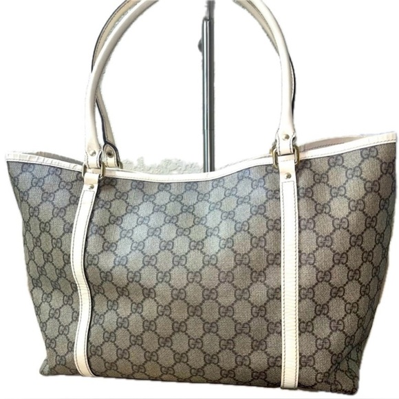 GUCCI Supreme GG Plus Monogram Large Joy Tote, Cream & Brown - Picture 3 of 12